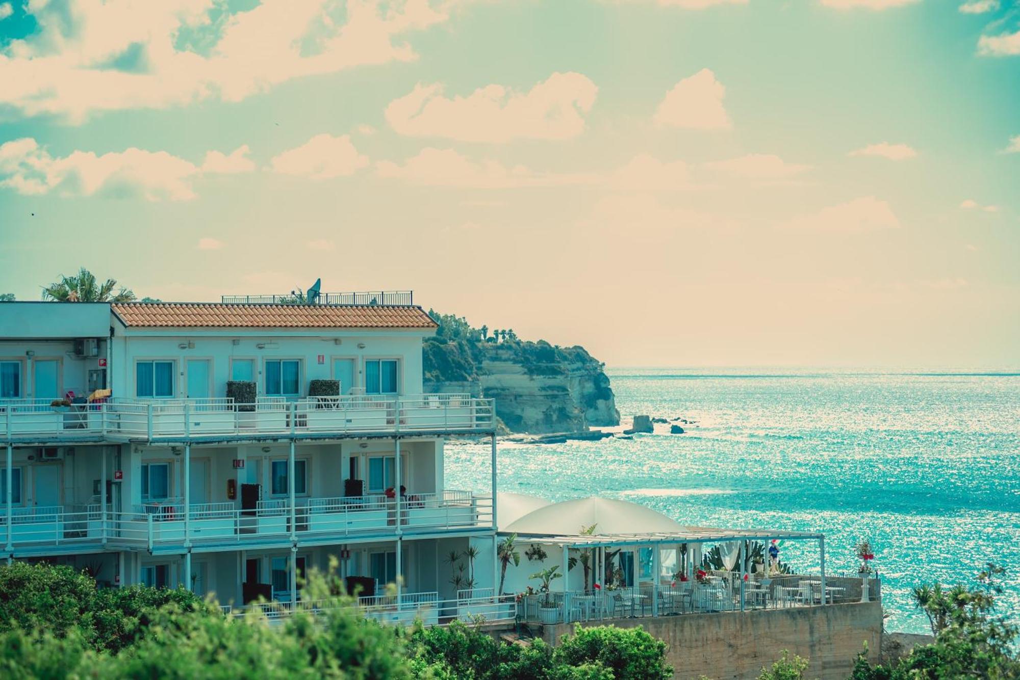 Mediterranean Boutique Hotel 3*