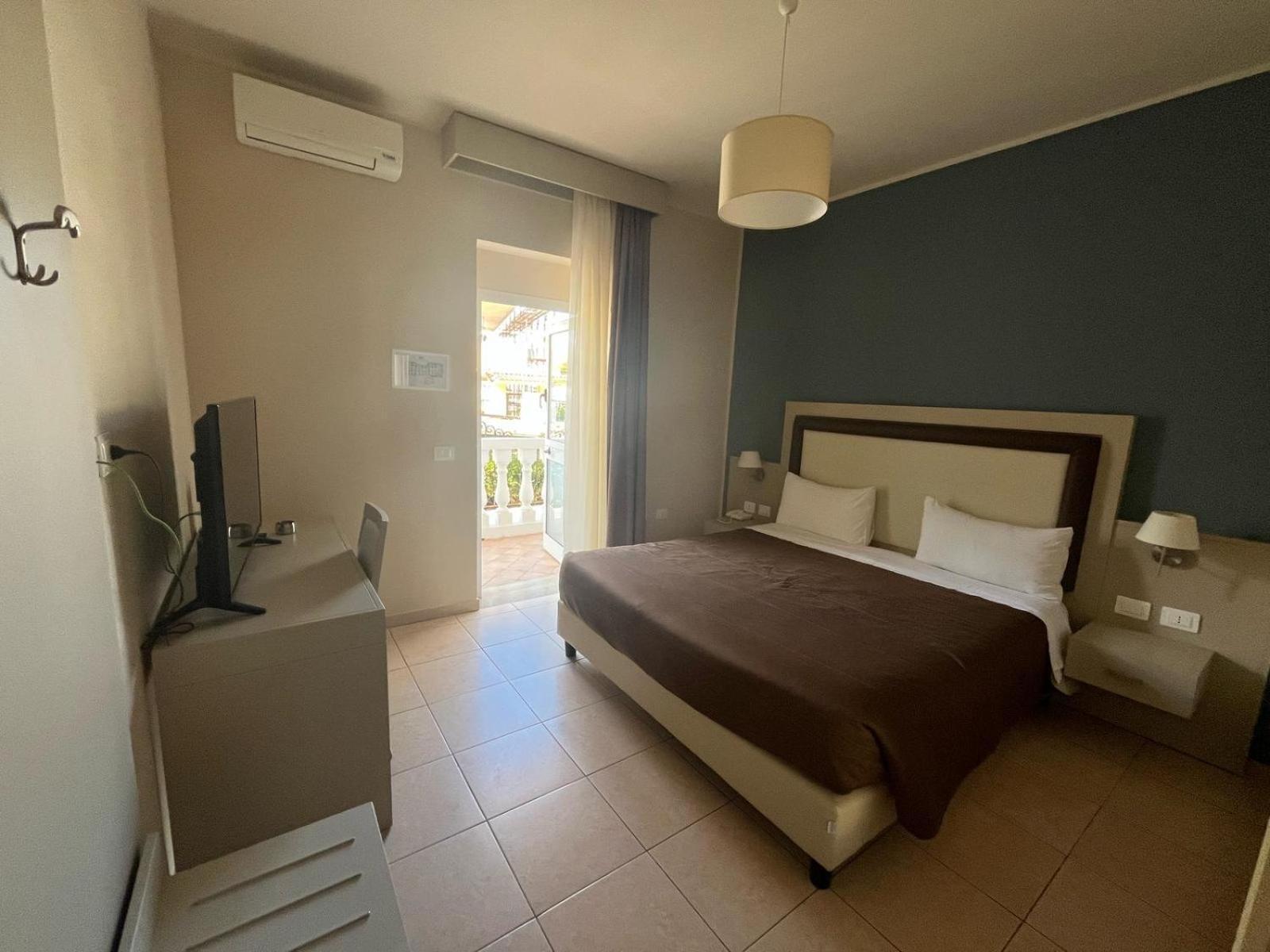 Mediterranean Boutique 3*